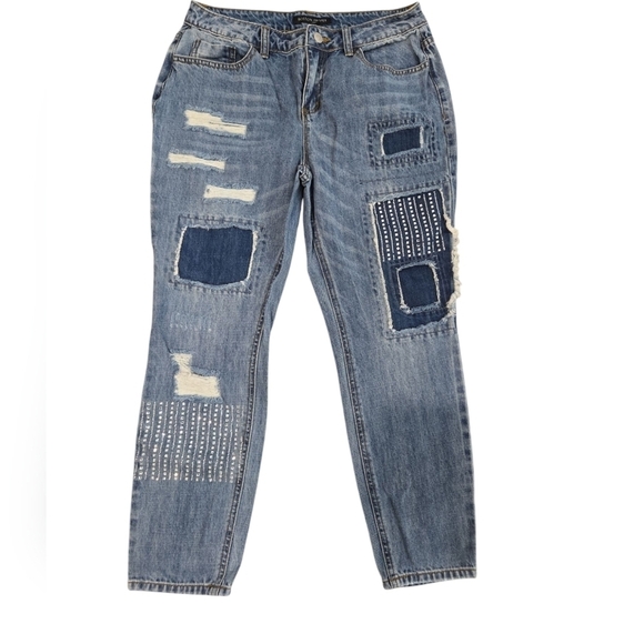BOSTON PROPER PATCHWORK WITH SEQUINES DISTRESSED JEANS. SIZE 6 - Picture 1 of 12